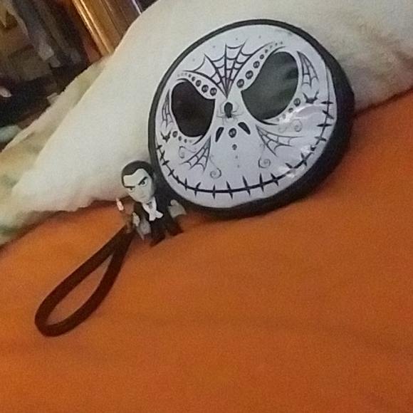 WRISTLET - Picture 4 of 4